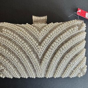 Kelly & Katie Pearl and Silver Clutch